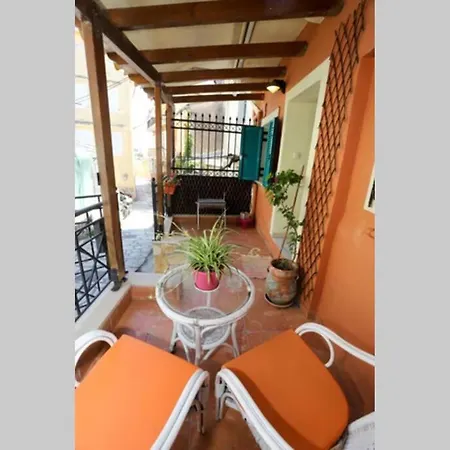 Apartamento Almina Apartment *