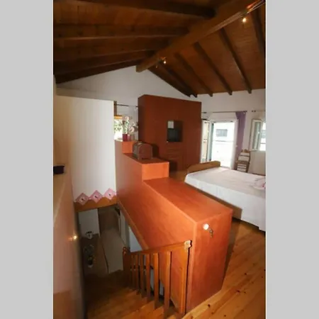 Almina Apartment *